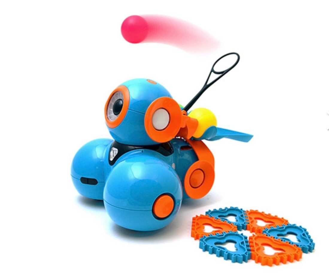 Wonder Workshop Dash Robot Lot W/ Launcher, Gripper and Sketch Accessory Packs