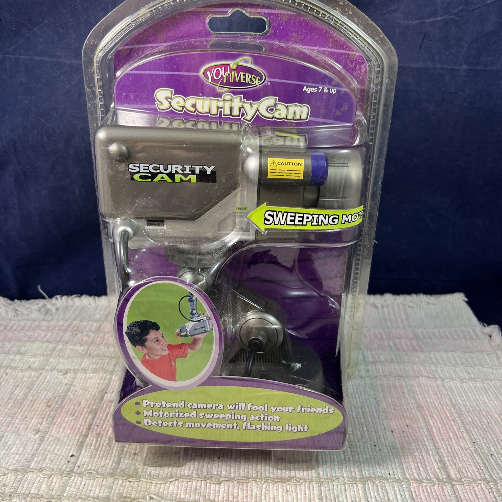 NIB Collector Toy 2004 YoUniverse Security Cam Summit Learning Machine