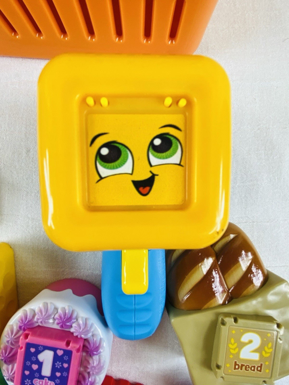 Leapfrog Count Along Basket and Scanner with Food Pieces and Shopping Lists