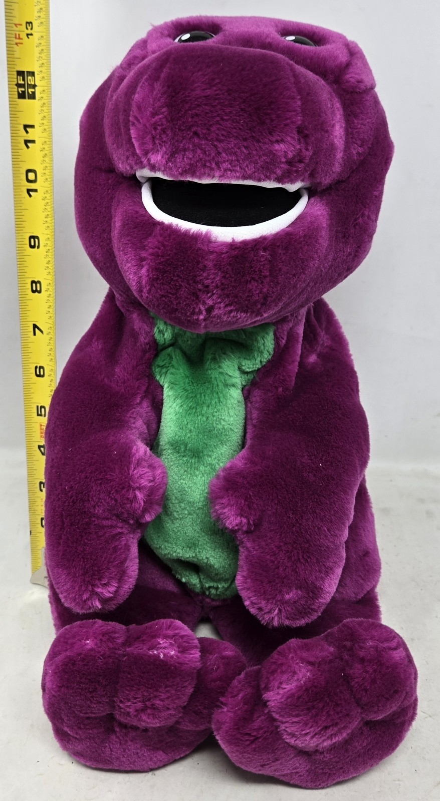 CIB Microsoft ActiMates 1998 Interactive Barney w/ Box Moves Plays Speaks Sings