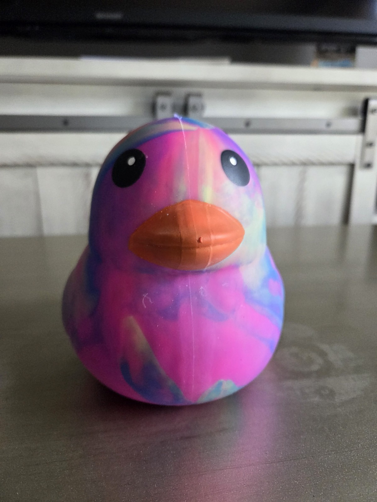 Toy Mendous SQUEEEZY Jumbo Tie-dye Duck (p/g) Squishy Toy