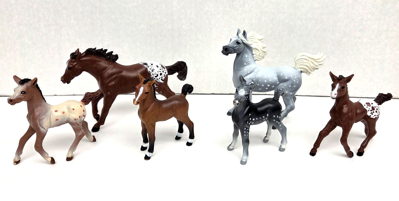 Vintage SAFARI LTD. Hard Plastic PVC Toy Horses Foal Arabian Lot of 6 – 1997