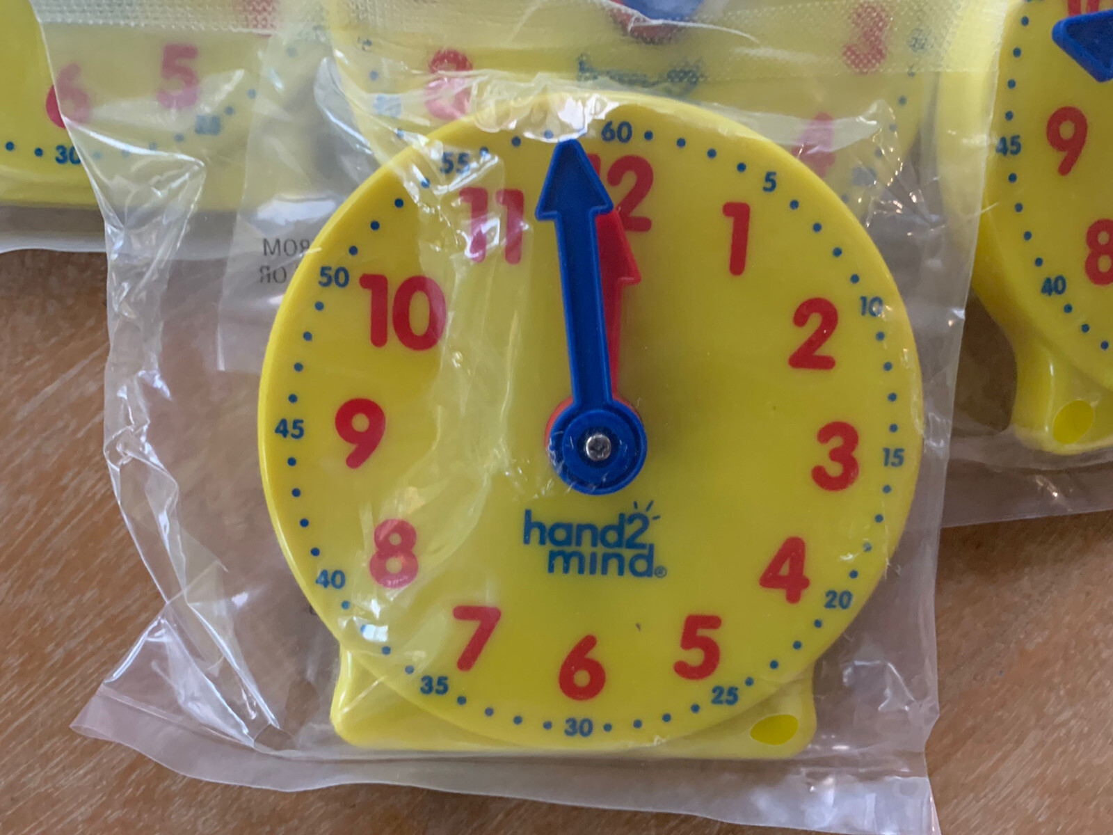 hand2mind Mini Geared Clock, Telling Time Teaching/Learning Clock NEW (Set of 7)
