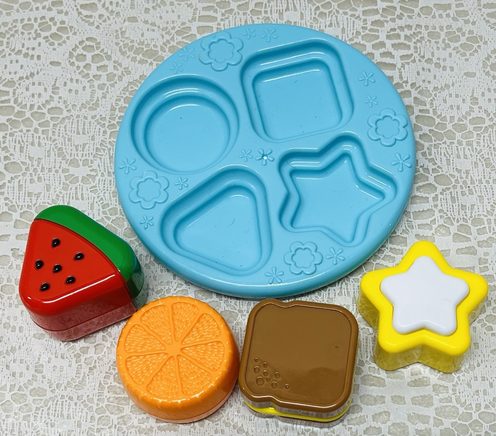 LeapFrog Shapes And Sharing Picnic Basket Replacement Plate w/Food