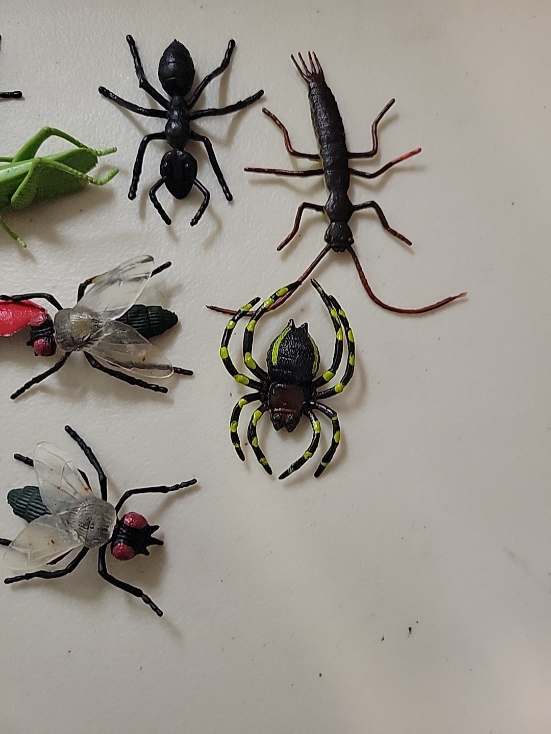Mixed Lot of Rubber Plastic Spider fly ant Insects Bugs Toy Figures