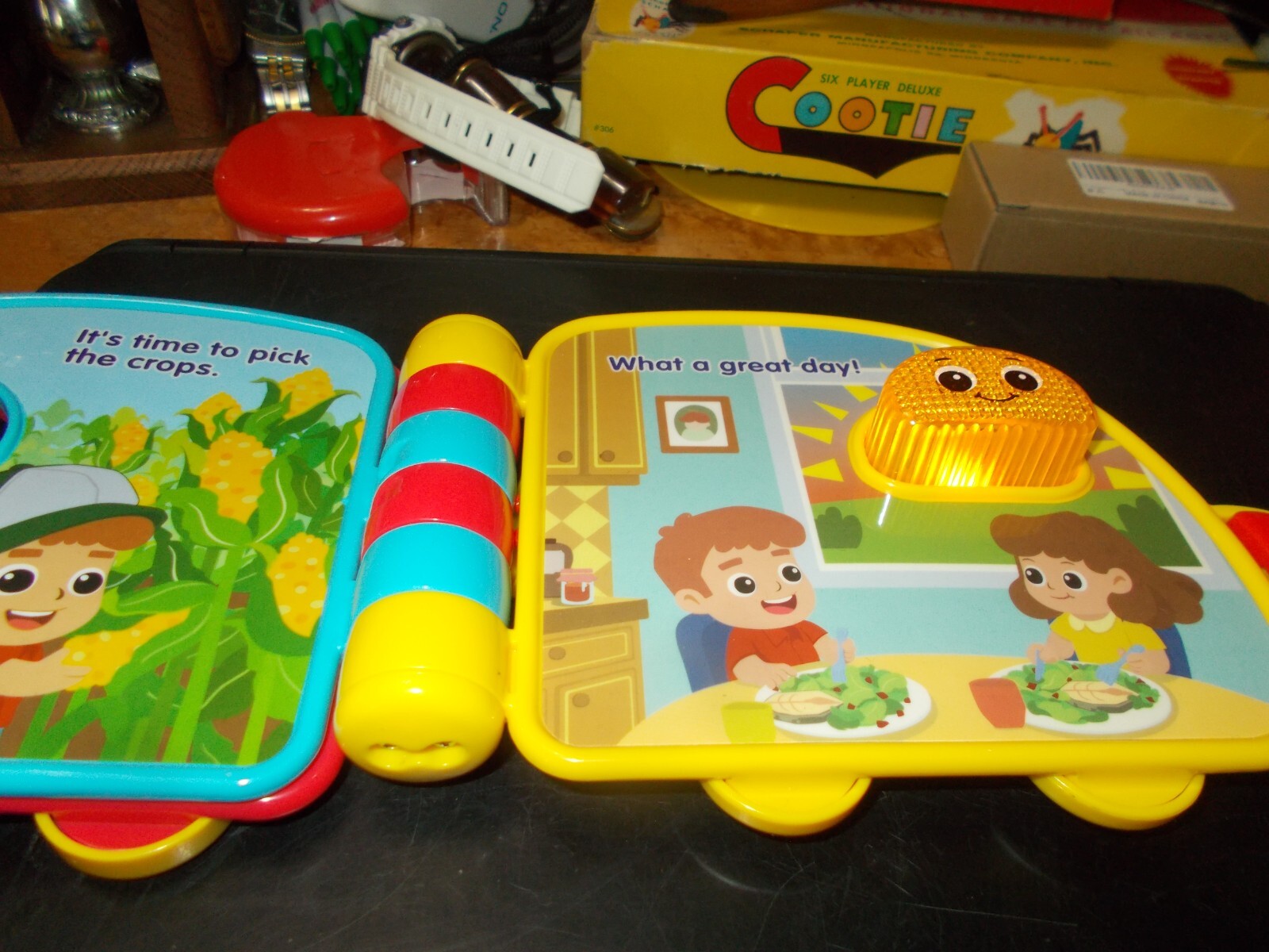VTech Farm Fun Storybook Talks Sings Working Electronic Storybook