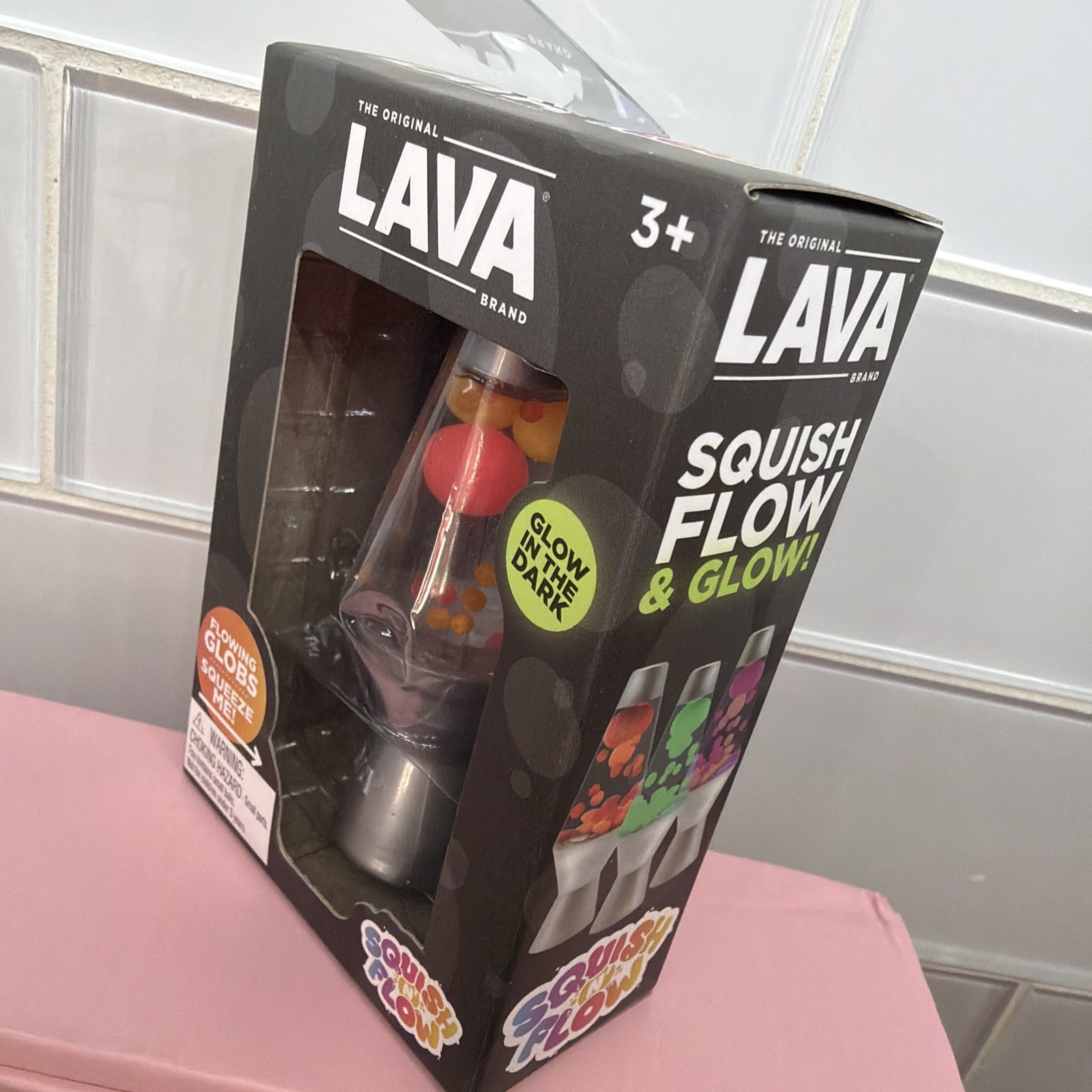 Schylling Lava Squish N Flow Squishy NeeDoh Glow In The Dark Lava Lamp NEW