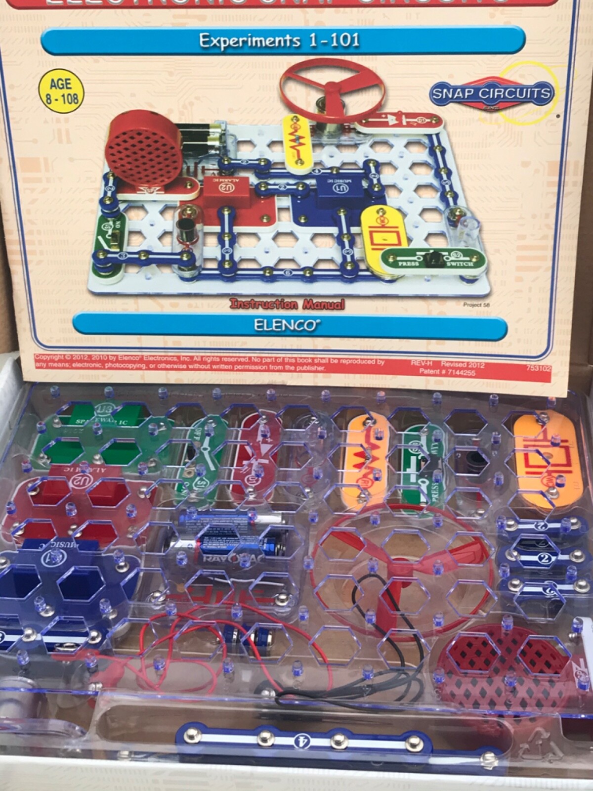 ELENCO SNAP CIRCUITS JR 100 electronics lessons (B7)