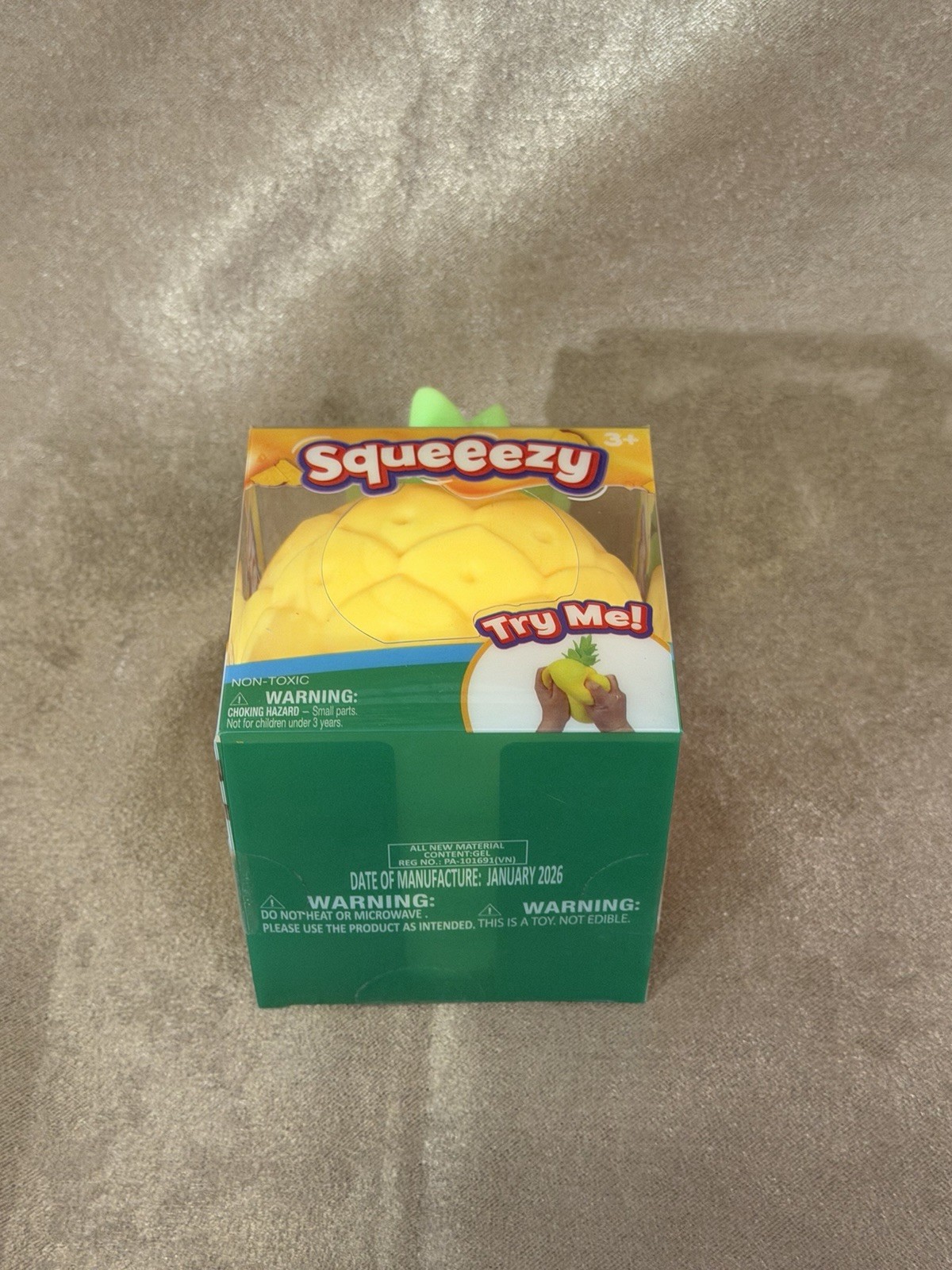 New And Sealed Sunny Days Squeeezy Pineapple Squeeze/Stretch/Fidget/Stress Toy