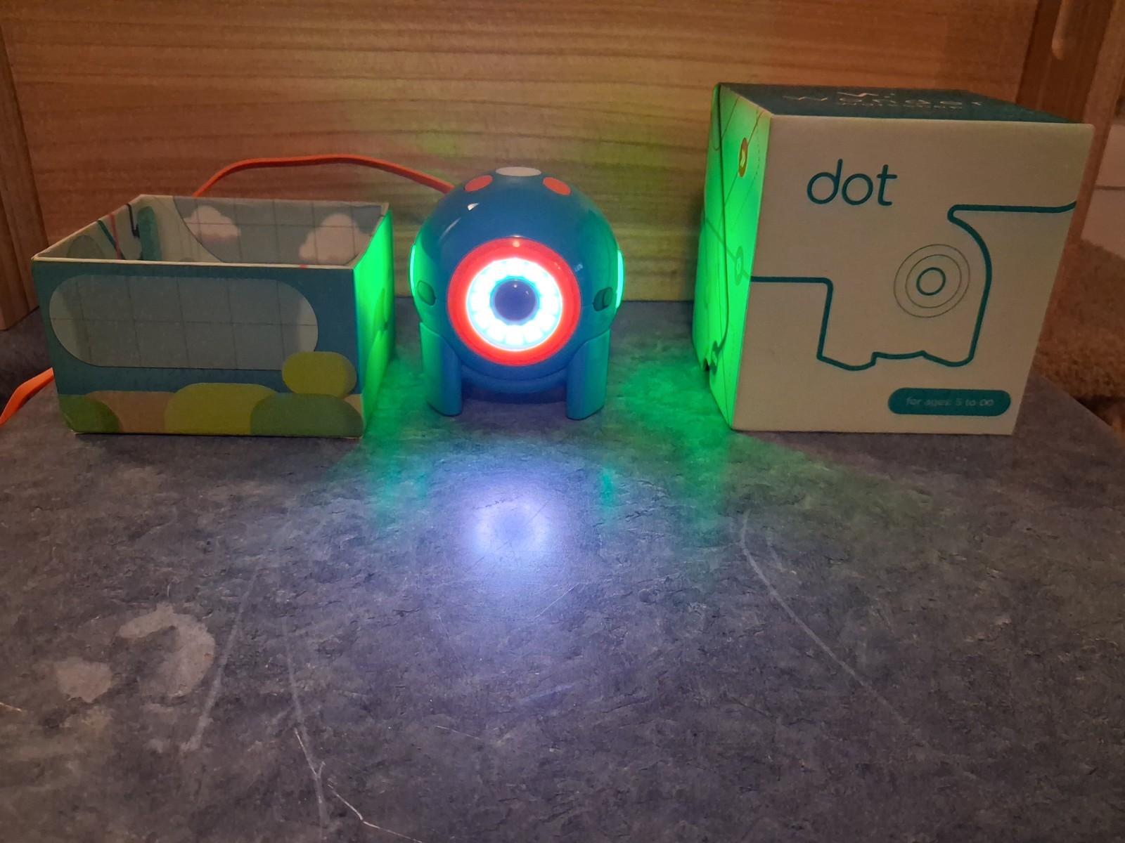 Blue Wonder Workshop Dot Robot D001, Lightly Used-Works Perfect-No Damage-