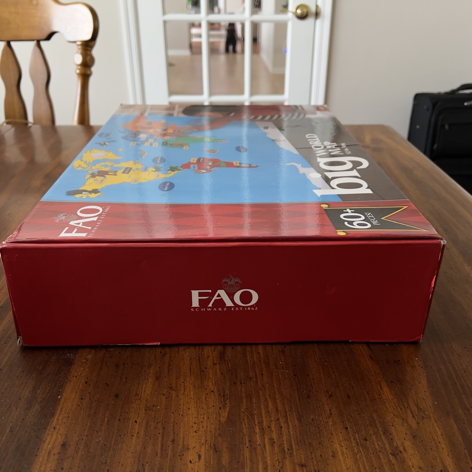 FAO Schwarz 52″ Big World Map Hanging Play Map 60 Removable Pcs Complete in Box