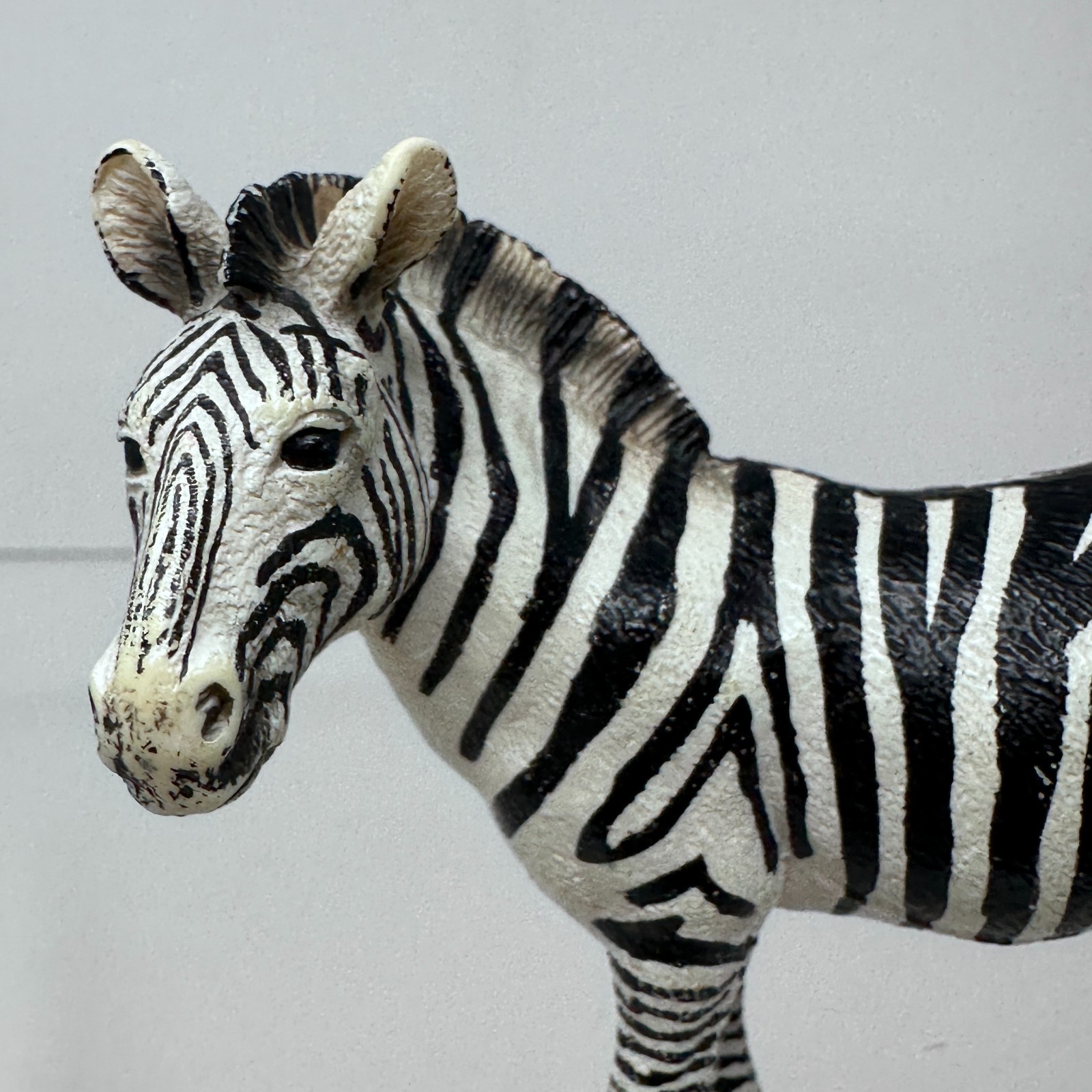 Schleich Zebra Figure Black White Horse Wildlife Zoo Animal Figurine 4″ 2008