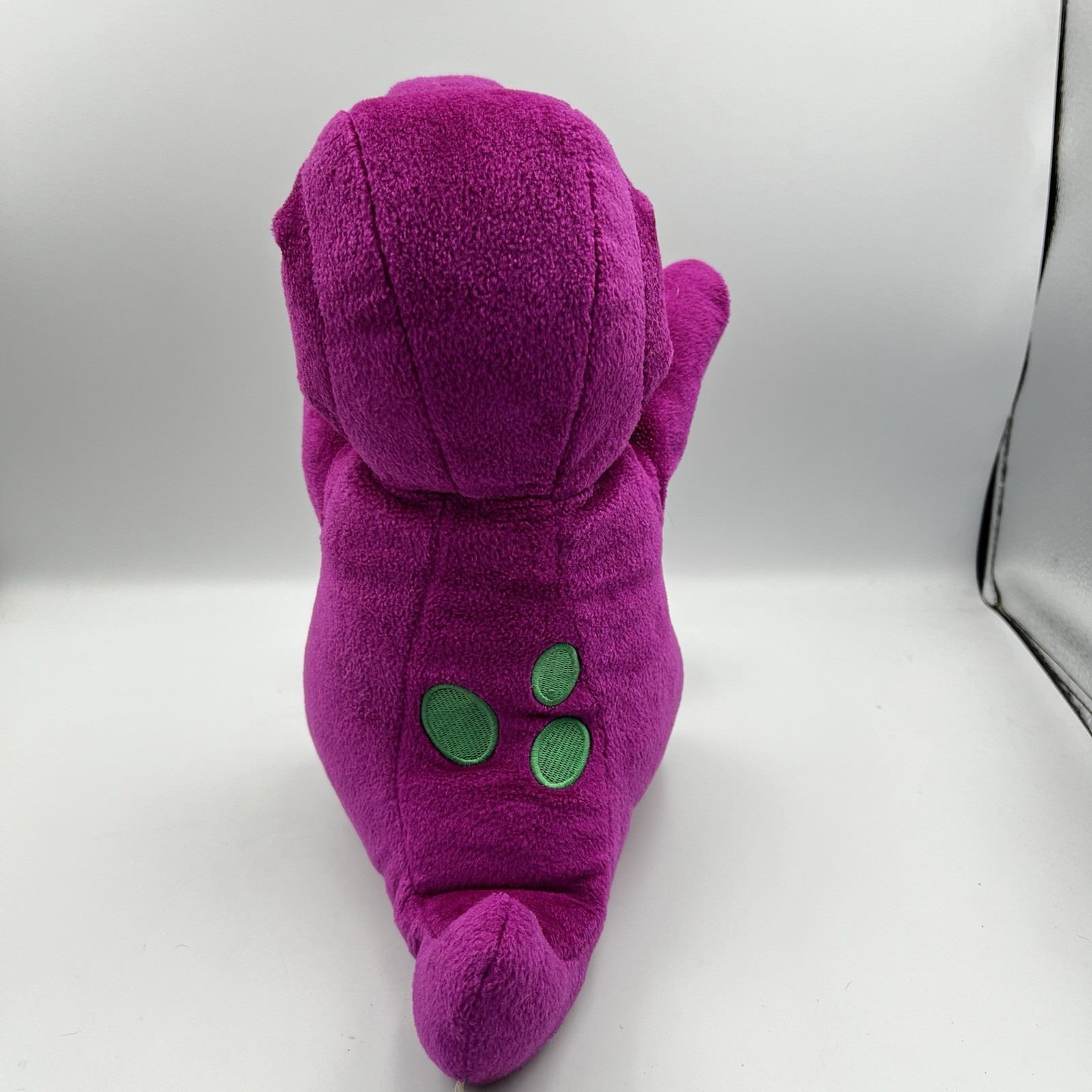 Vintage Fisher Price Mattel Barney 2001 Interactive Plush Works Talks Lights Up