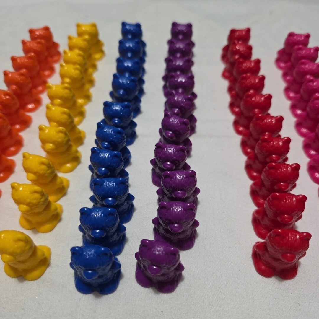 Educational Counting/Colors TEDDY BEAR Plastic Pieces…Primary colors 100 Count
