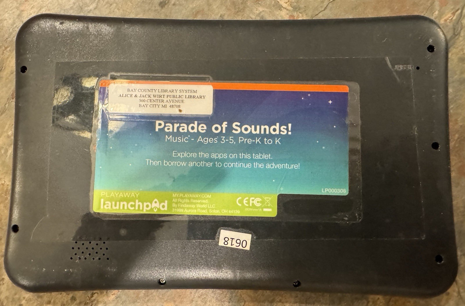 Playaway Launchpad Kids Tablet “Parade of Sounds!” Ages 3+ Orange Cracked screen