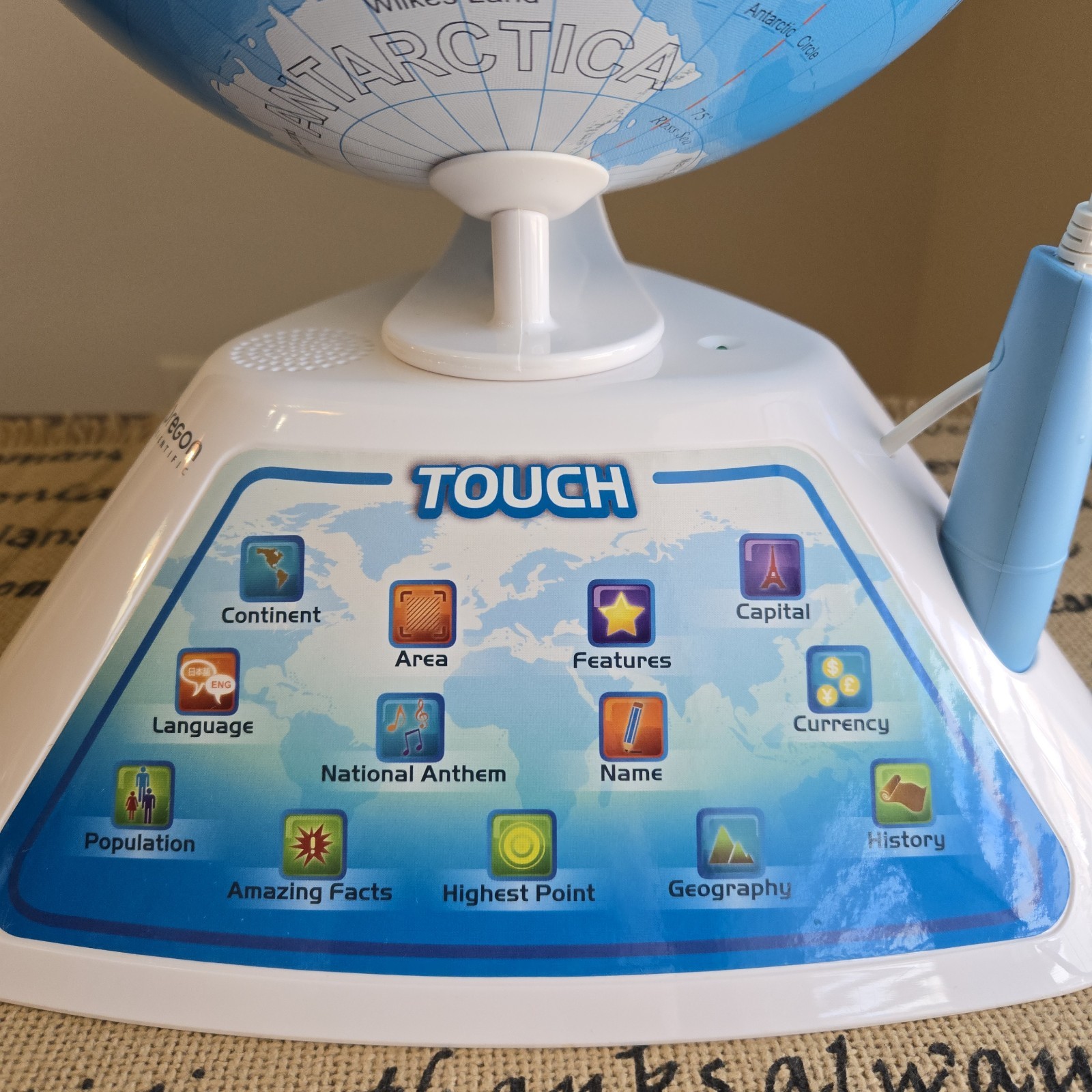 Oregon Scientific SG268 Talking Smart Globe Discovery Interactive Educational