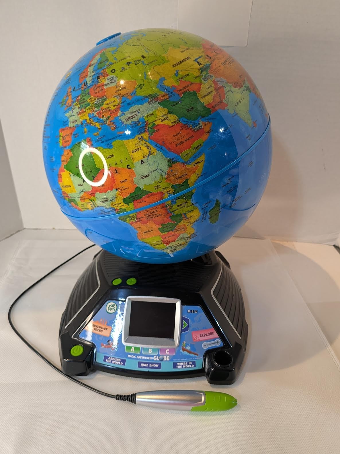 LeapFrog Magic Adventures Globe BBC Educational Interactive Toy & Stylus TESTED