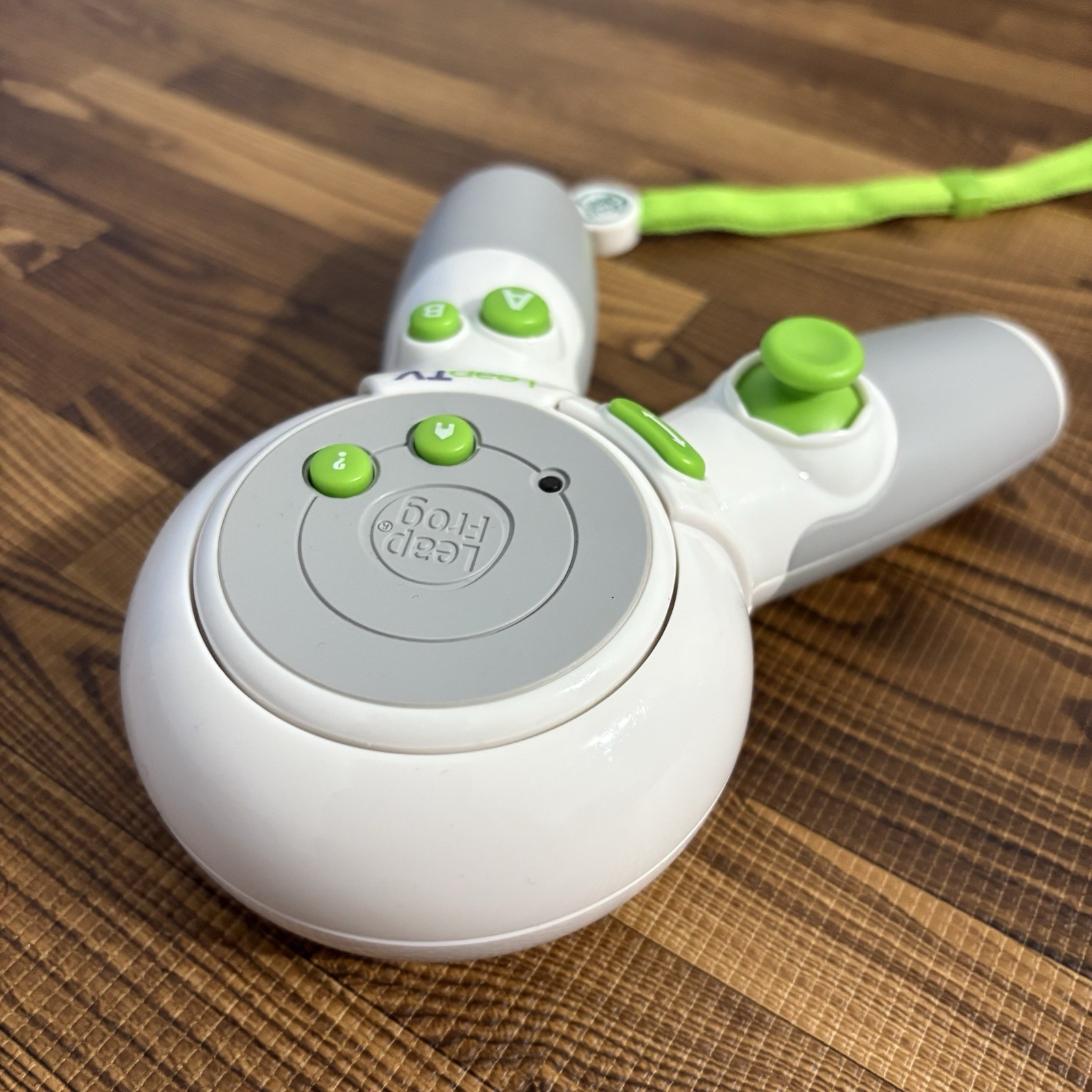 LeapTV Transforming LeapFrog Controller Gaming System Leap TV Video Game Remote