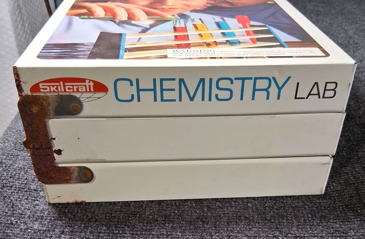 Vintage 1960s Skilcraft Senior Chemistry Lab No. 506 – Metal Case & Manual