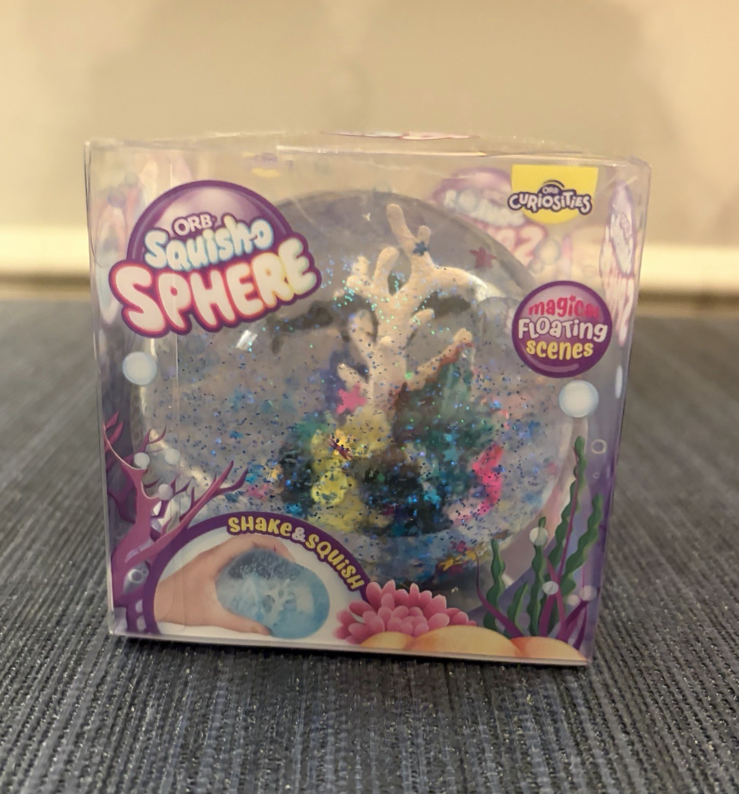 NEW Orb Squish-o Sphere – Gray Sharks Aquarium Floating Scene squishy toy clear