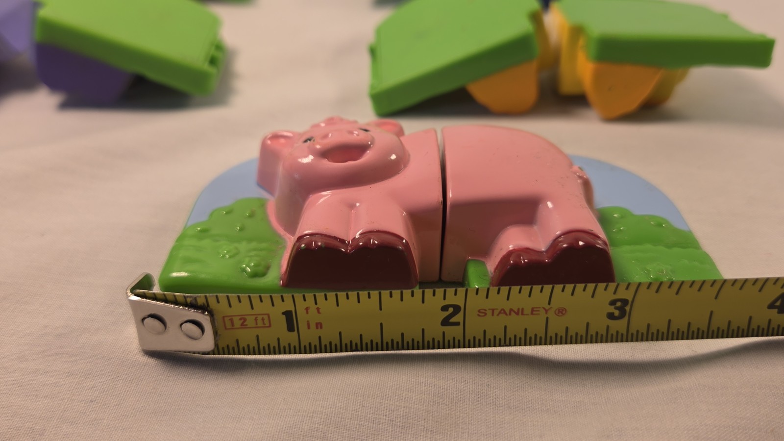 Leapfrog Fridge Farm Magnetic Animal Matching Set
