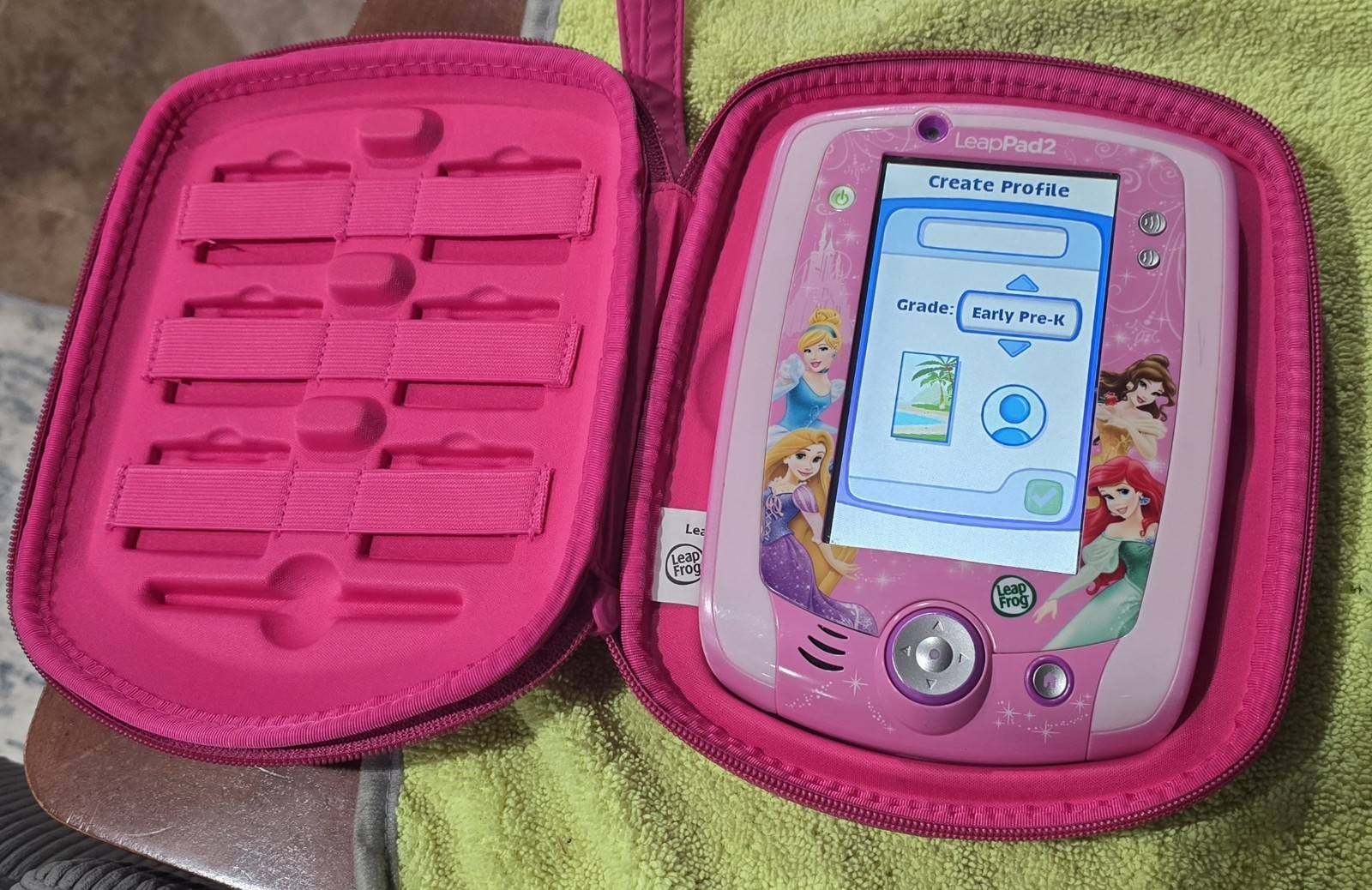 Disney Princess Leap Frog Leapfrog Leap Pad LeapPad 2 with Barbie case!