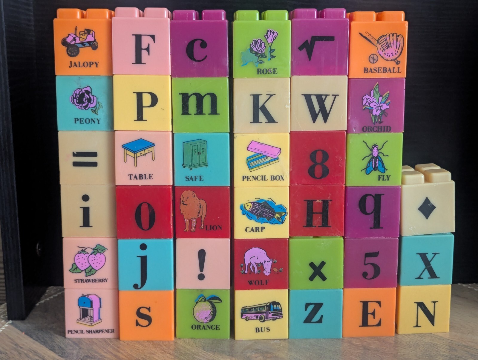 VTG ABC Learning Center Stackable Blocks Of Letters, Pictures, Numbers & Animals
