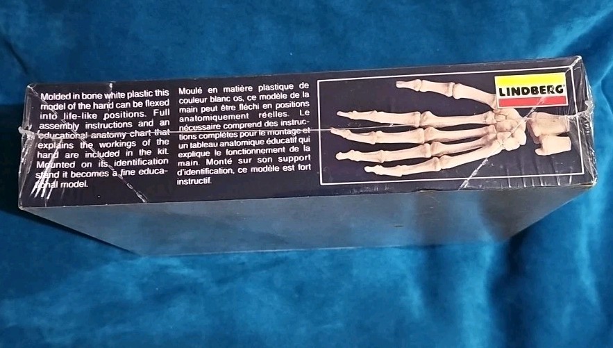 1991 Lindberg Skeletal Hand Life Size Model Kit Prop Or Educational NEW SEALED