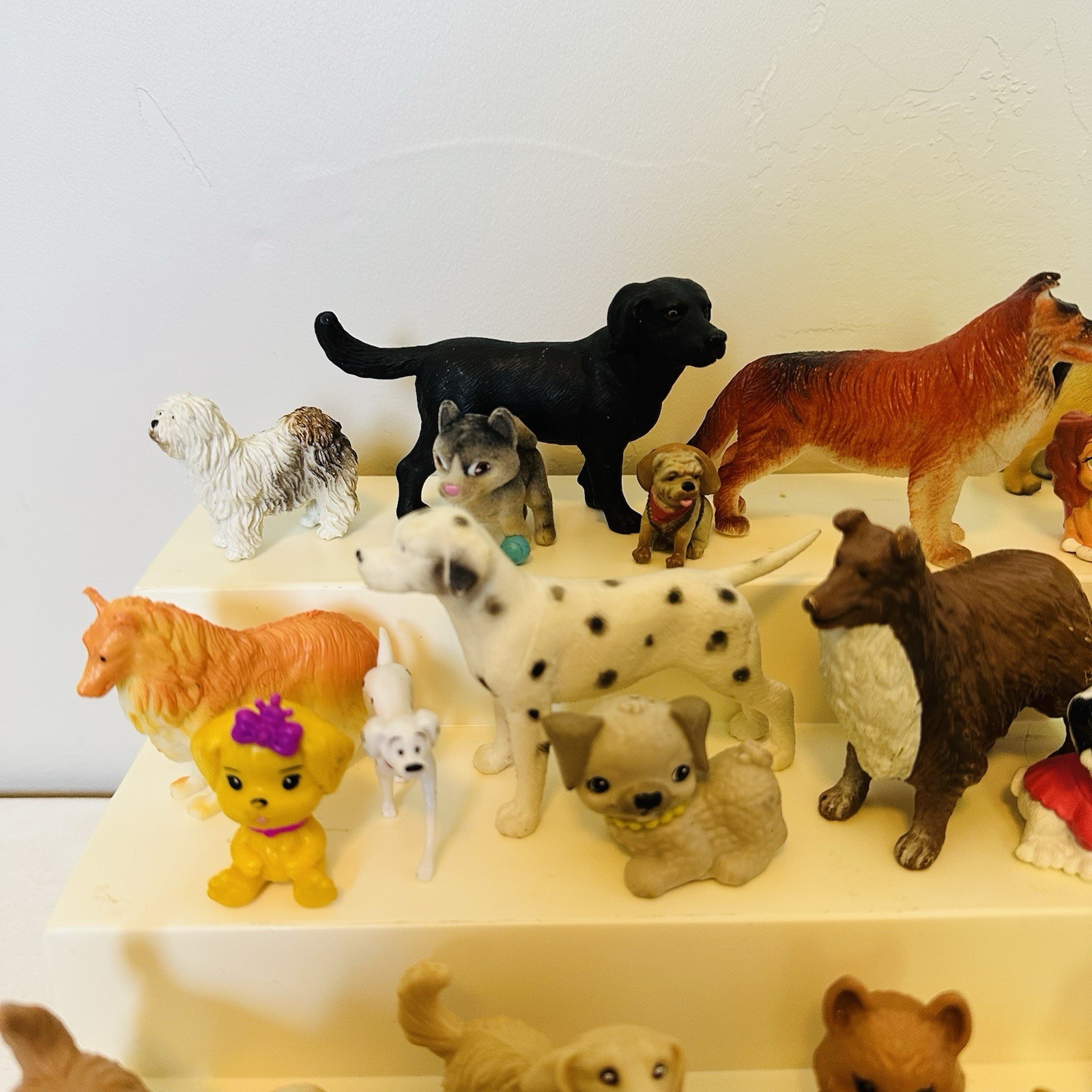 24 Pc Lot Dogs Puppies Figures Mixed Breeds Preschool Classroom .75″-3″