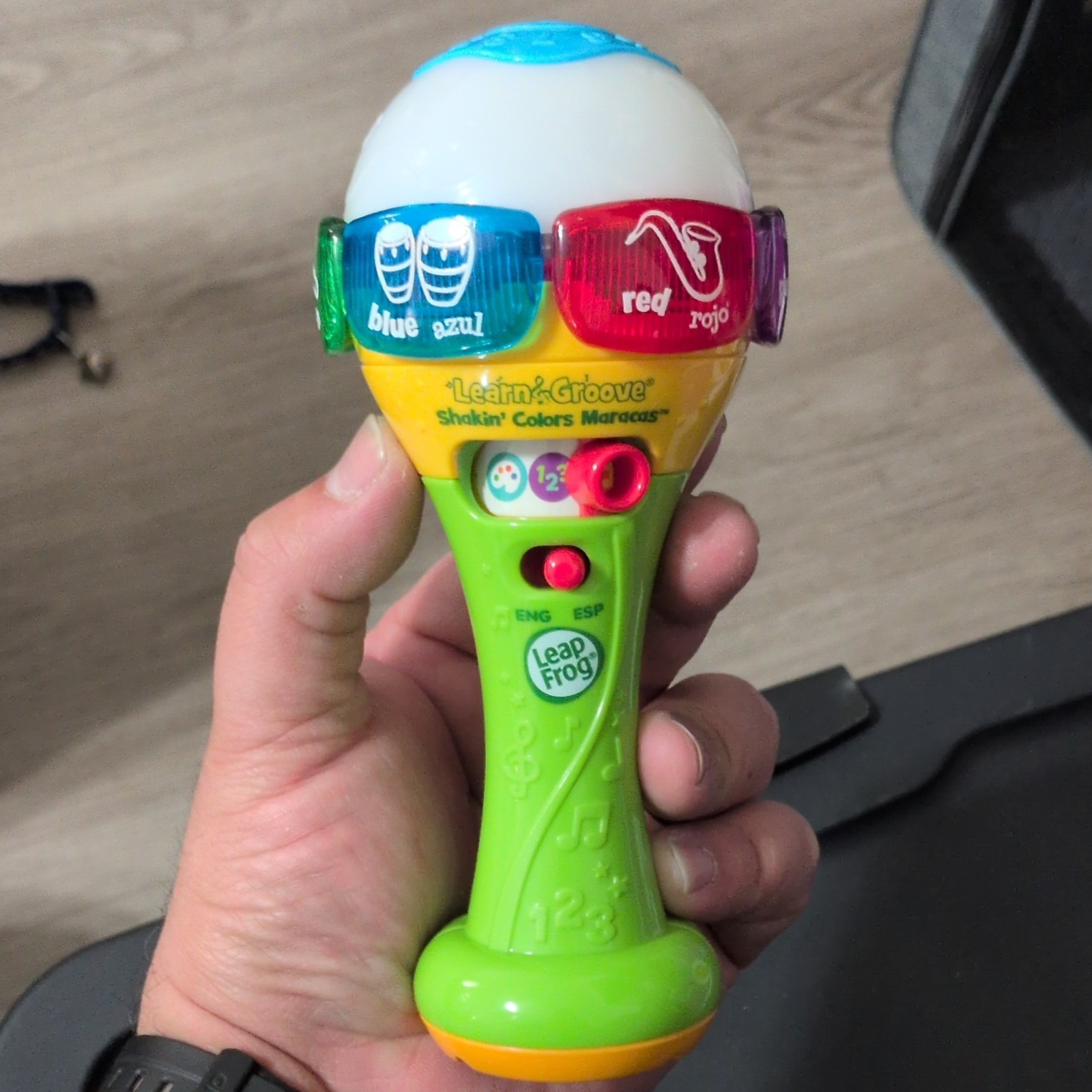 LeapFrog Learn & Groove Shakin’ Colors Maracas Electronic Learning Toy 1-2 Years