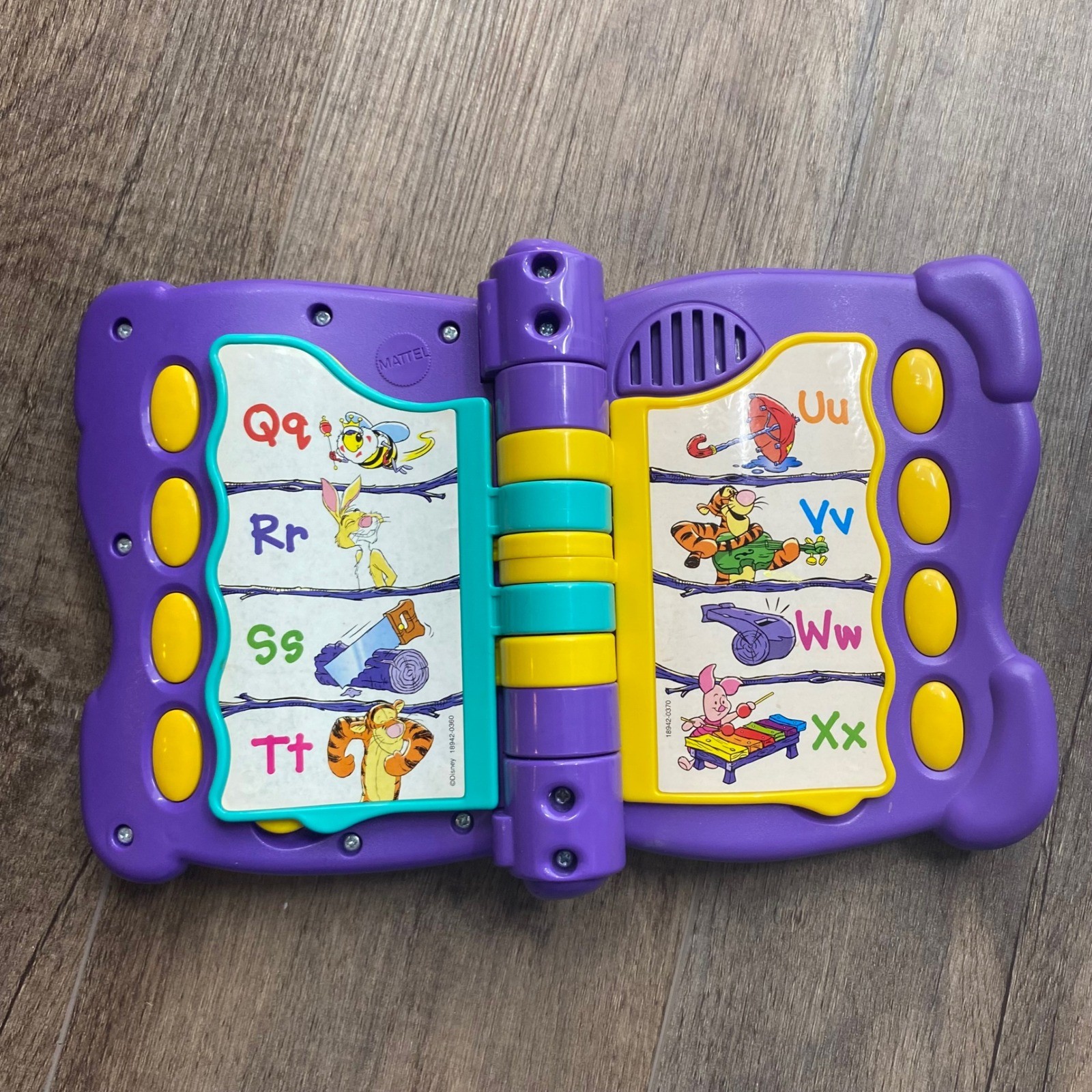 Disney Winnie the Pooh Talking Fun ABCs Electronic Learning Toy Mattel Vintage