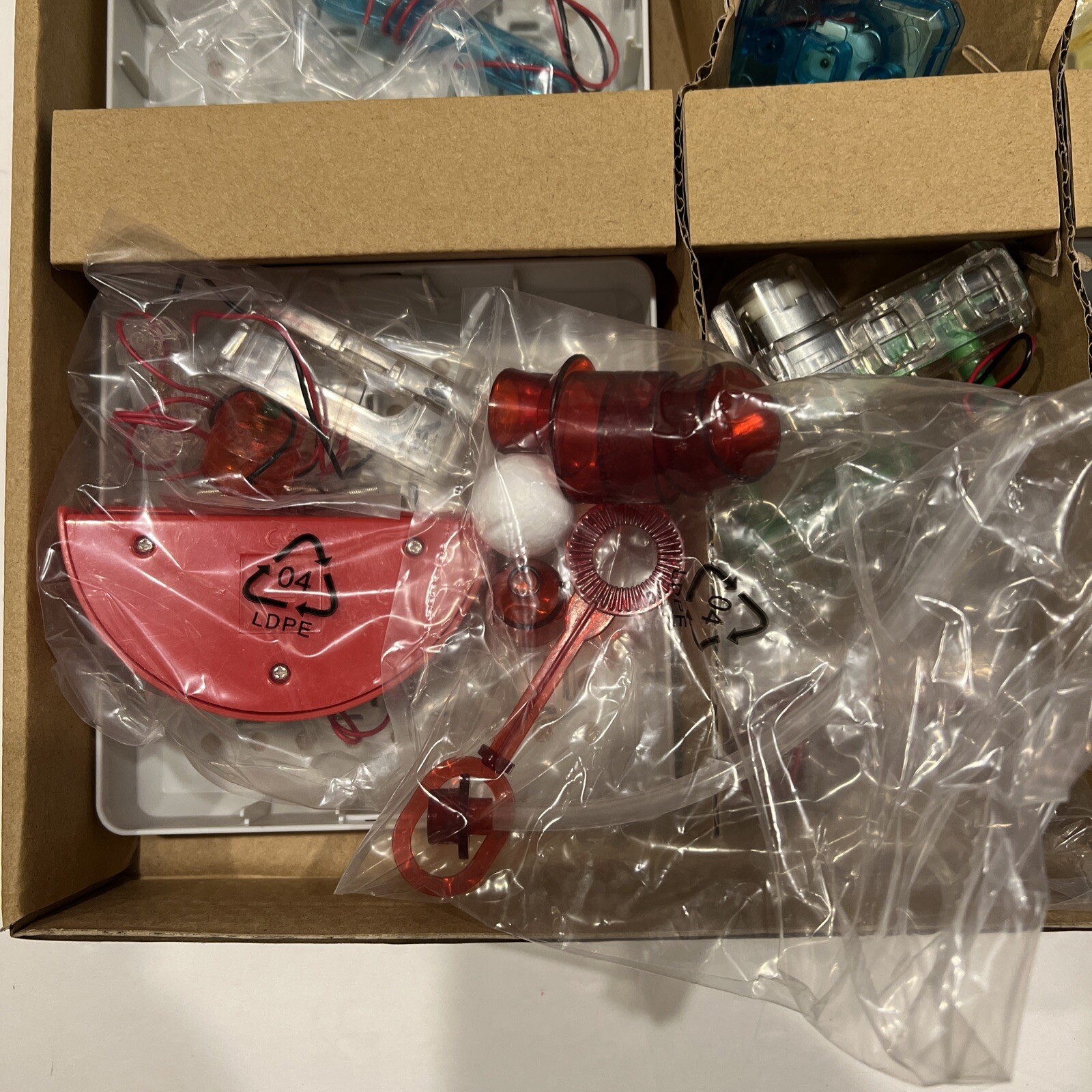 MOSTLY NEW Connex Amazing Jumbo Connect N Learn Circuit Set. Model ES248.