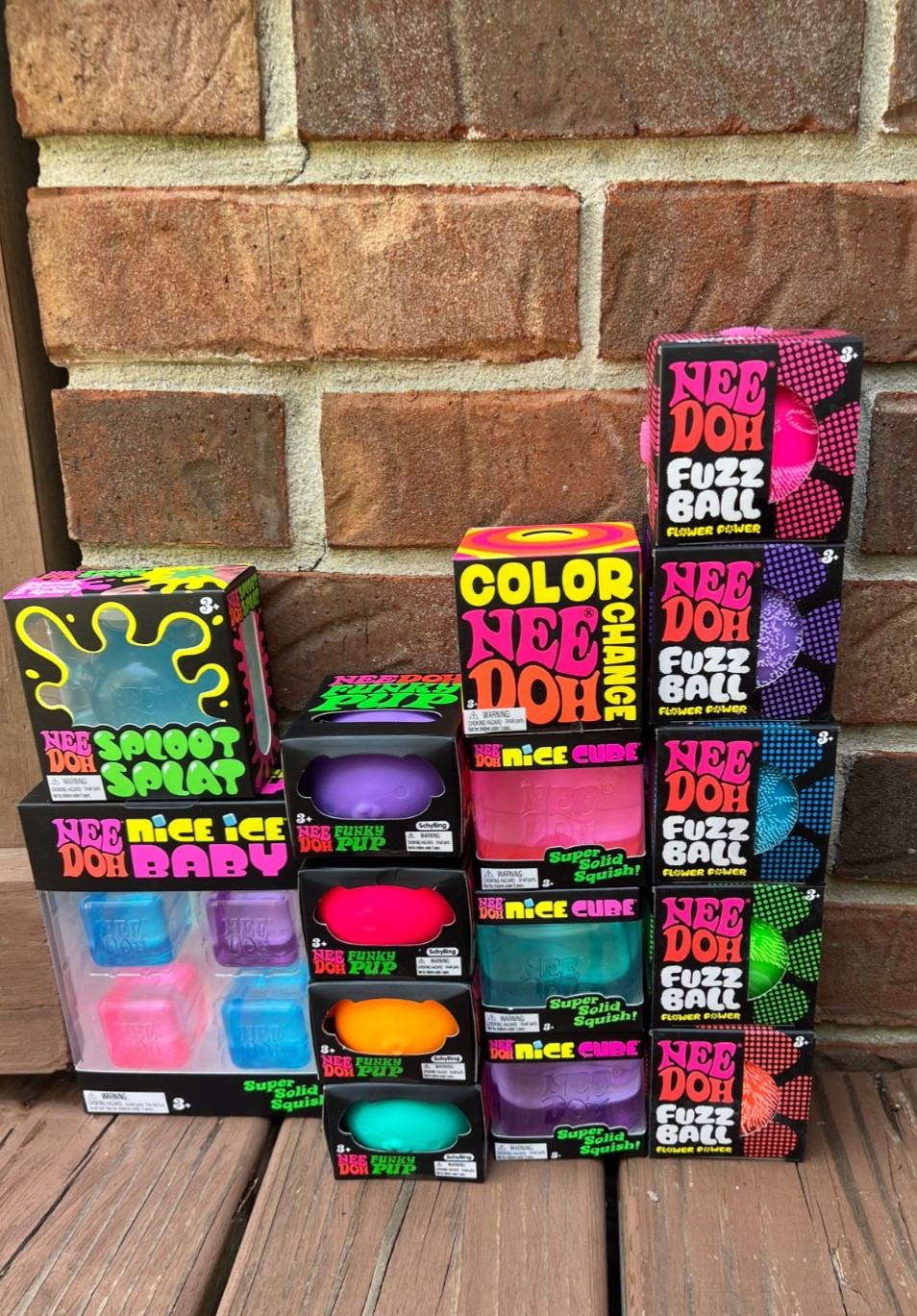 NEW-Random Needoh Lot Of 15-Nice Cubes/Sploot Splat/Funky Pups/Fuzz Balls/Color