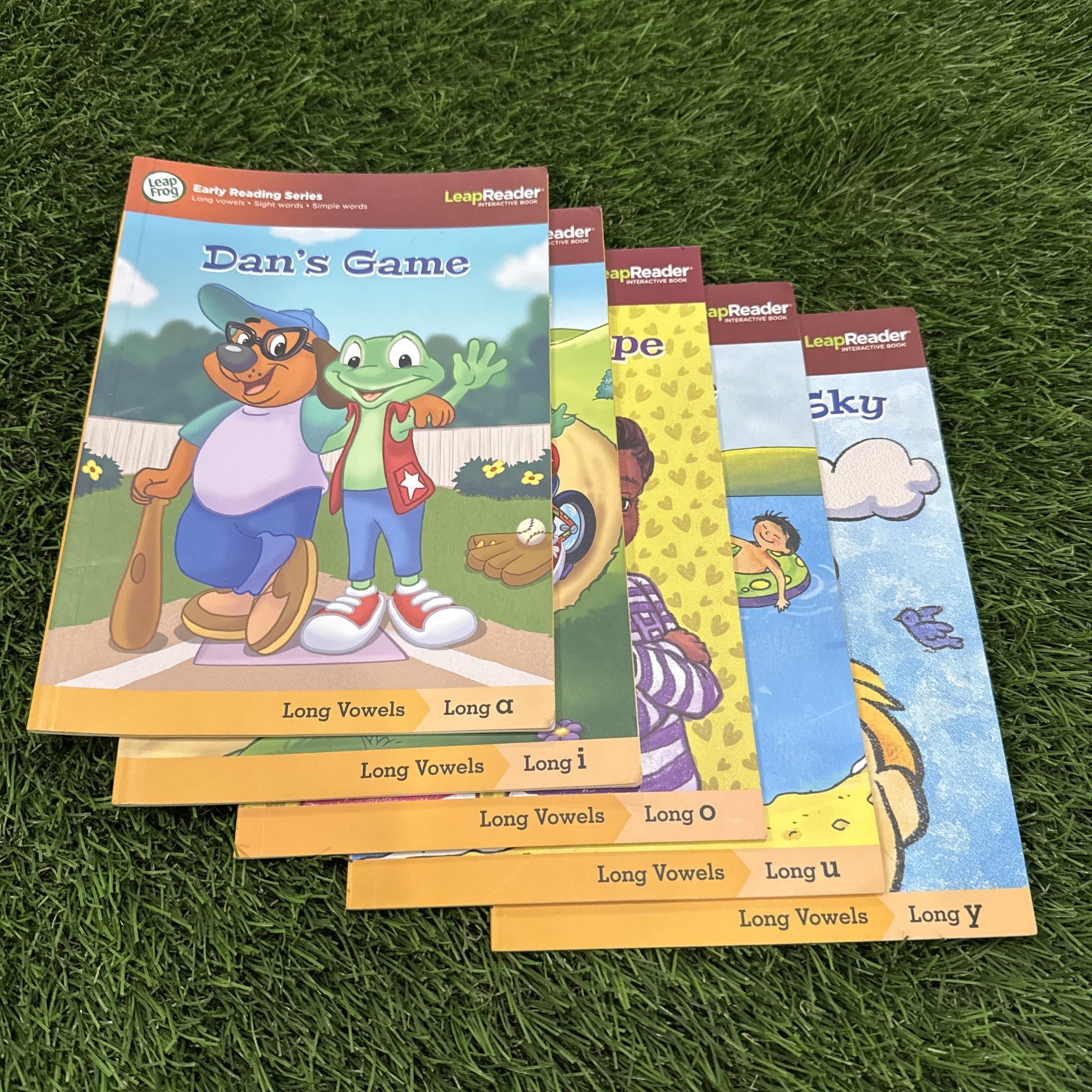 10 LeapFrog LeapReader books — TWO EARLY READING VOWEL SETS | Updated Edition
