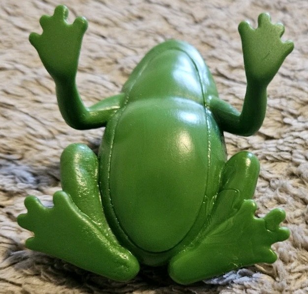 Toy Frog 2.5 Inches Tall