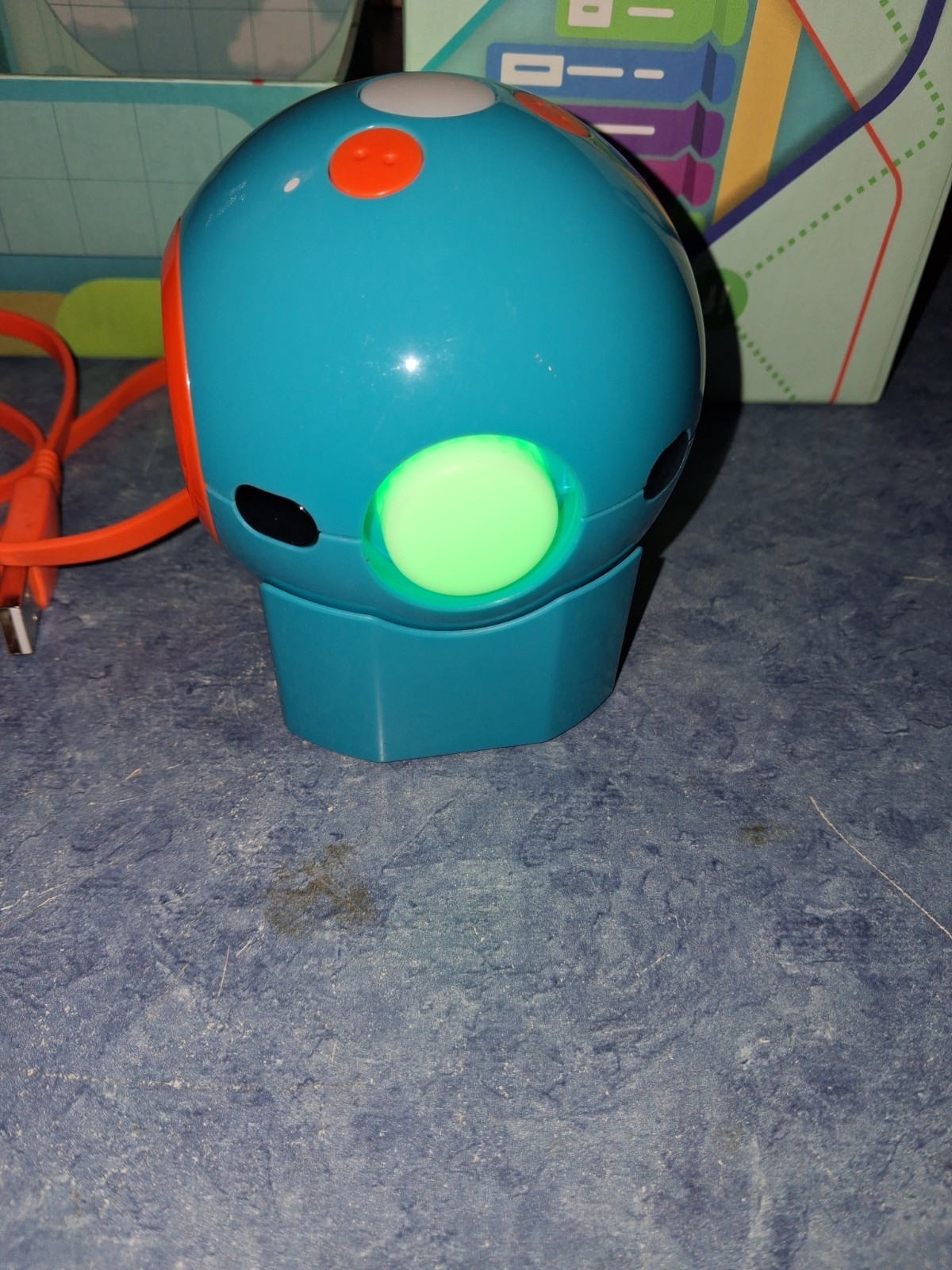 Blue Wonder Workshop Dot Robot D001, Lightly Used-Works Perfect-No Damage-