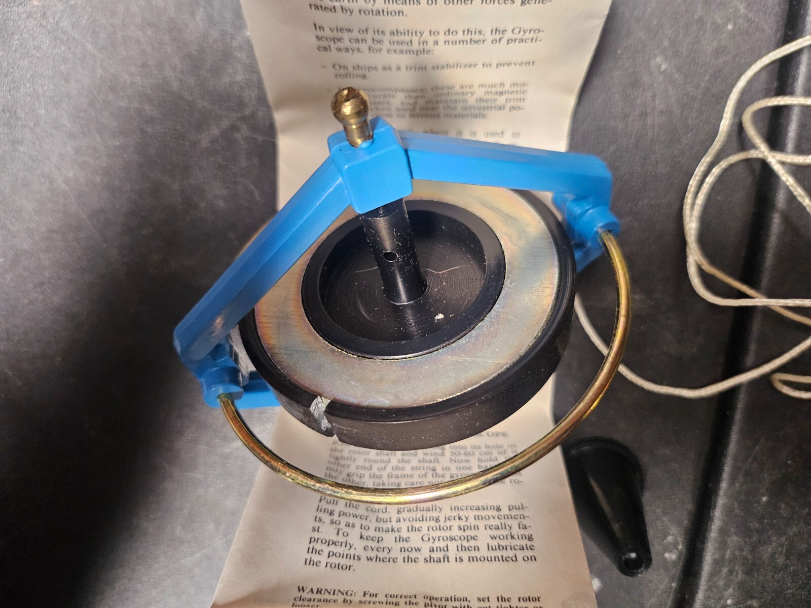 Vintage Blue Navir 6010 Space Wonder GYROSCOPE with Box & Stand Made in Italy