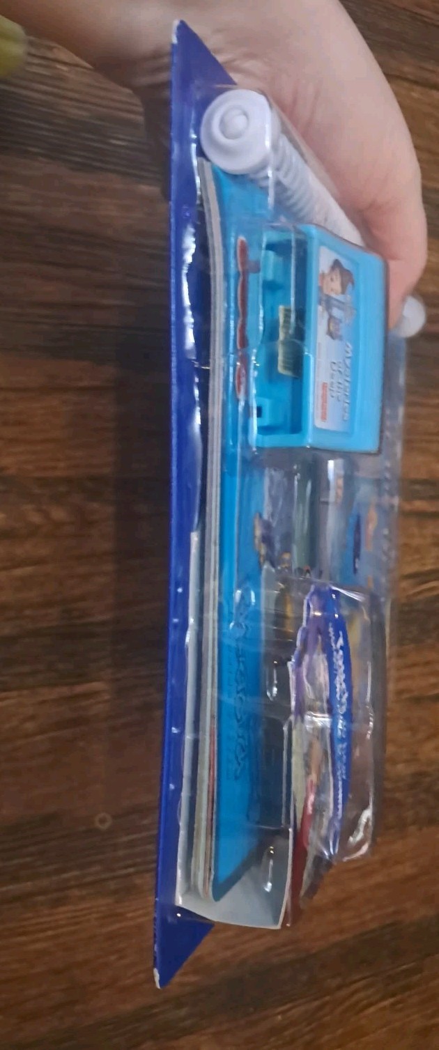 Fisher-Price Power Touch Book & Cartridge D.W The ARTIST