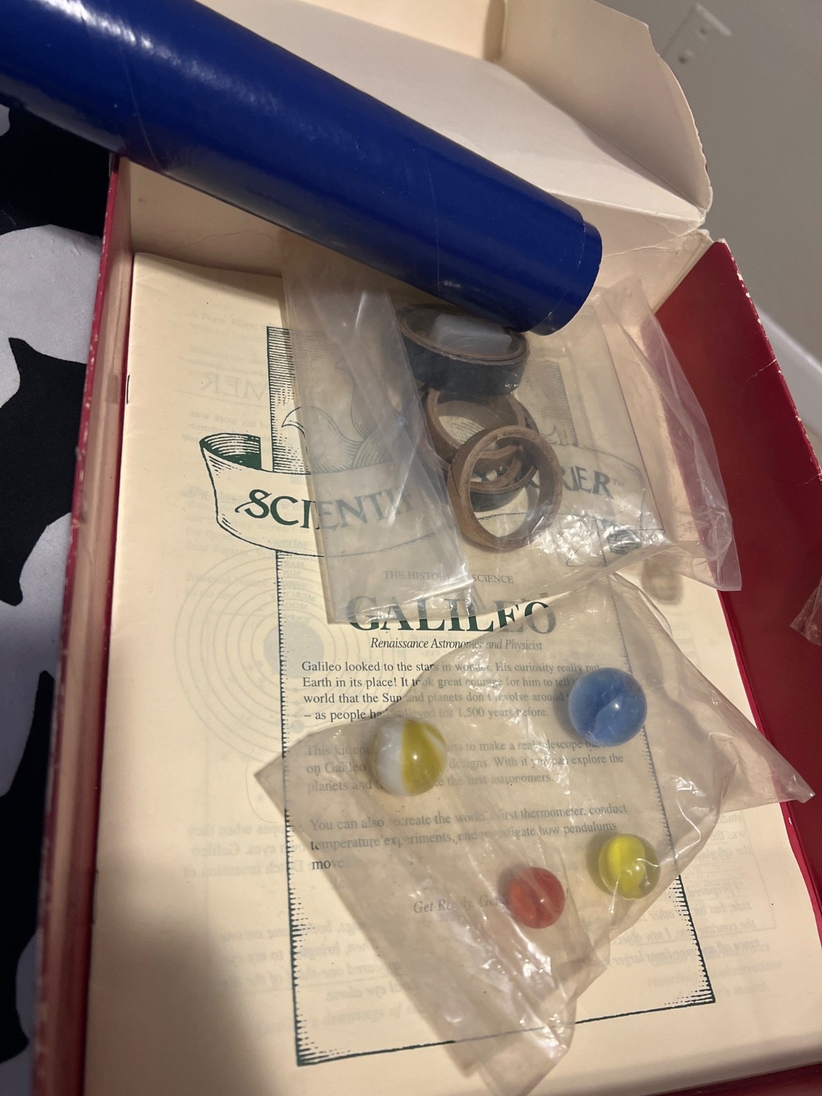 Scientific Explorer Kit GALILEO Telescope & Thermometer from 1995