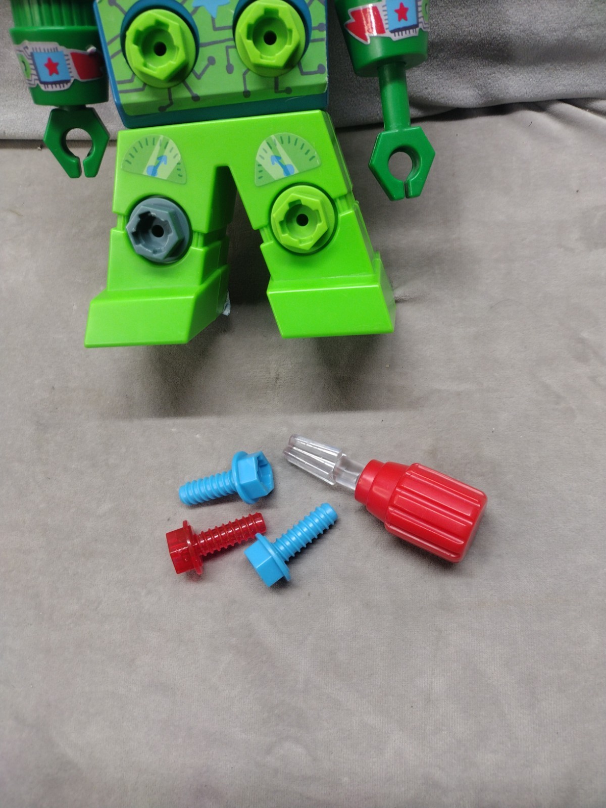 STEM Construction Robot Kit for Kids Build DIY Robot with Tools and Screws