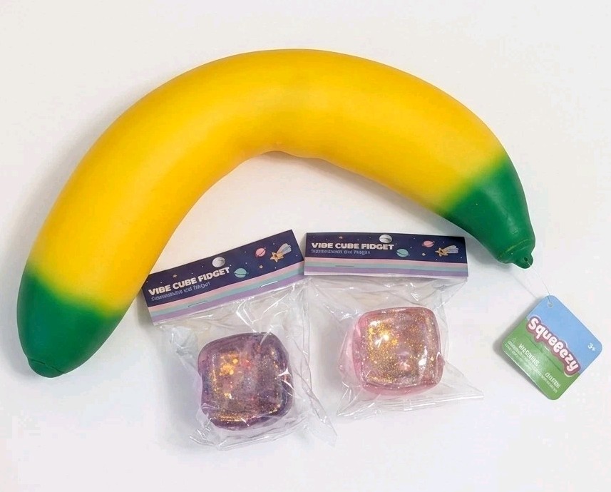 SQUEEEZY Gel Banana 10” Sensory Toy Toy-Mendous & 2 NEW Glitter Vibe Cubes