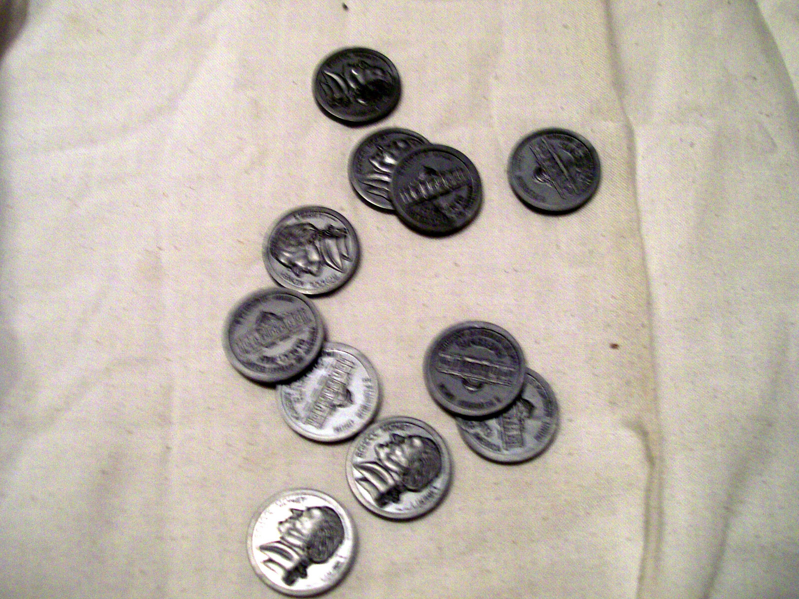 PLAY MONEY EDUCATIONAL TEACHING AID COIN NICKELS 5 OZ.