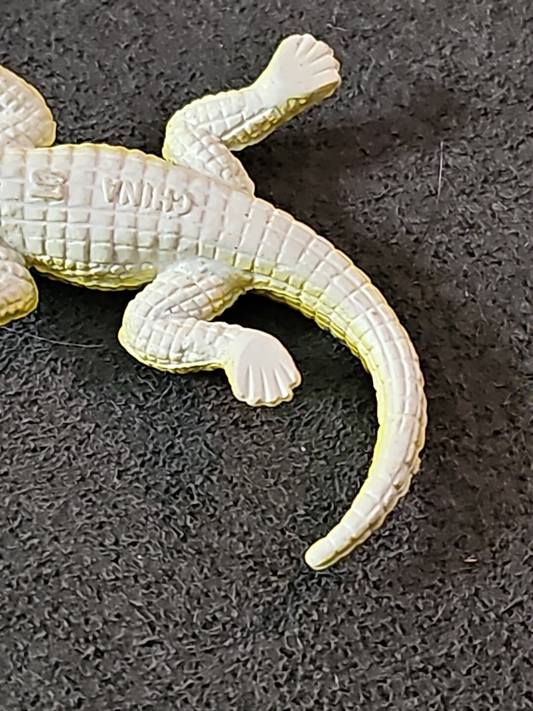 Unbranded Yellow/ Black Alligator Soft Plastic – 2.5 Inches Long