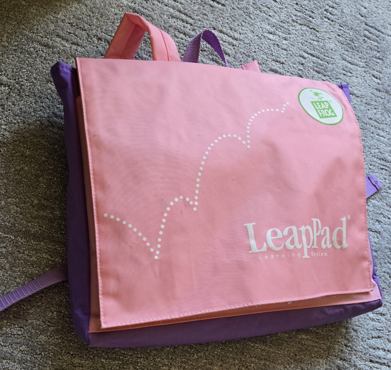 Leapfrog LeapPad Learning 2001 System W/Carry Bag Plus Five Books With Cartridge