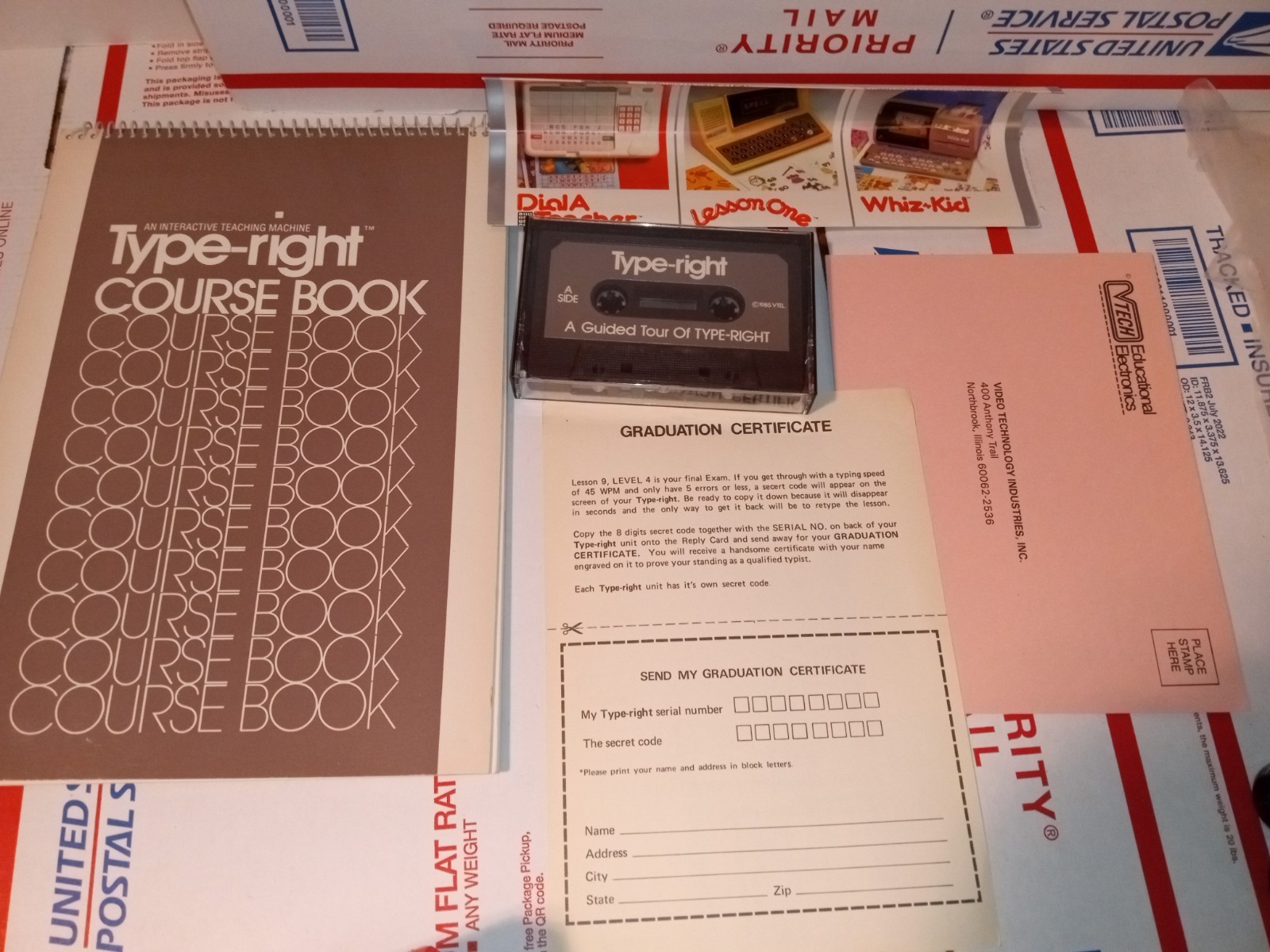 VTech Type-Right Pre-Computer Typing Tutor Vtg 1985 w/ Course Book And Tape