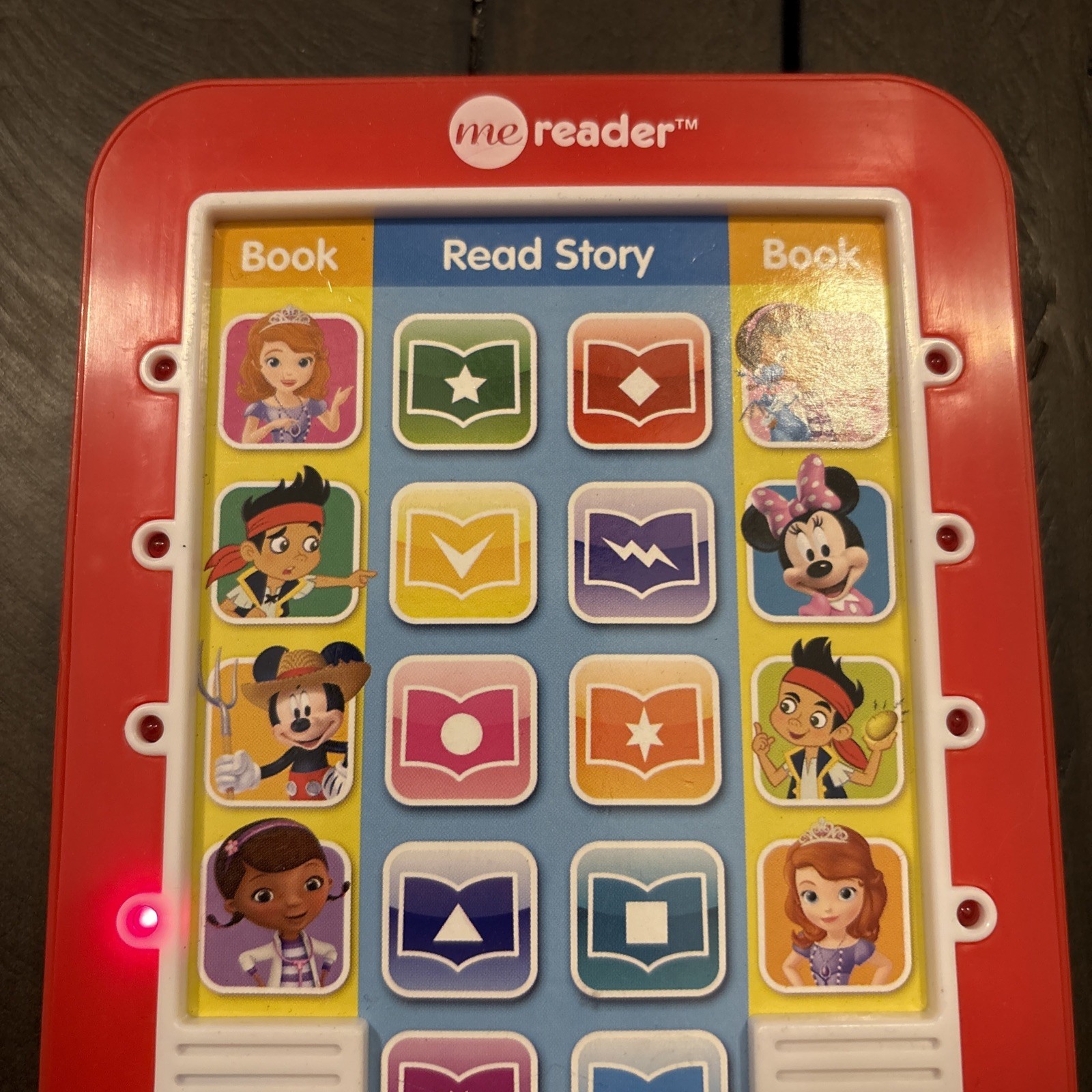 Me Reader Electronic Toy Storys Doc McStuffins Mickey Minnie 2011 Disney Junior