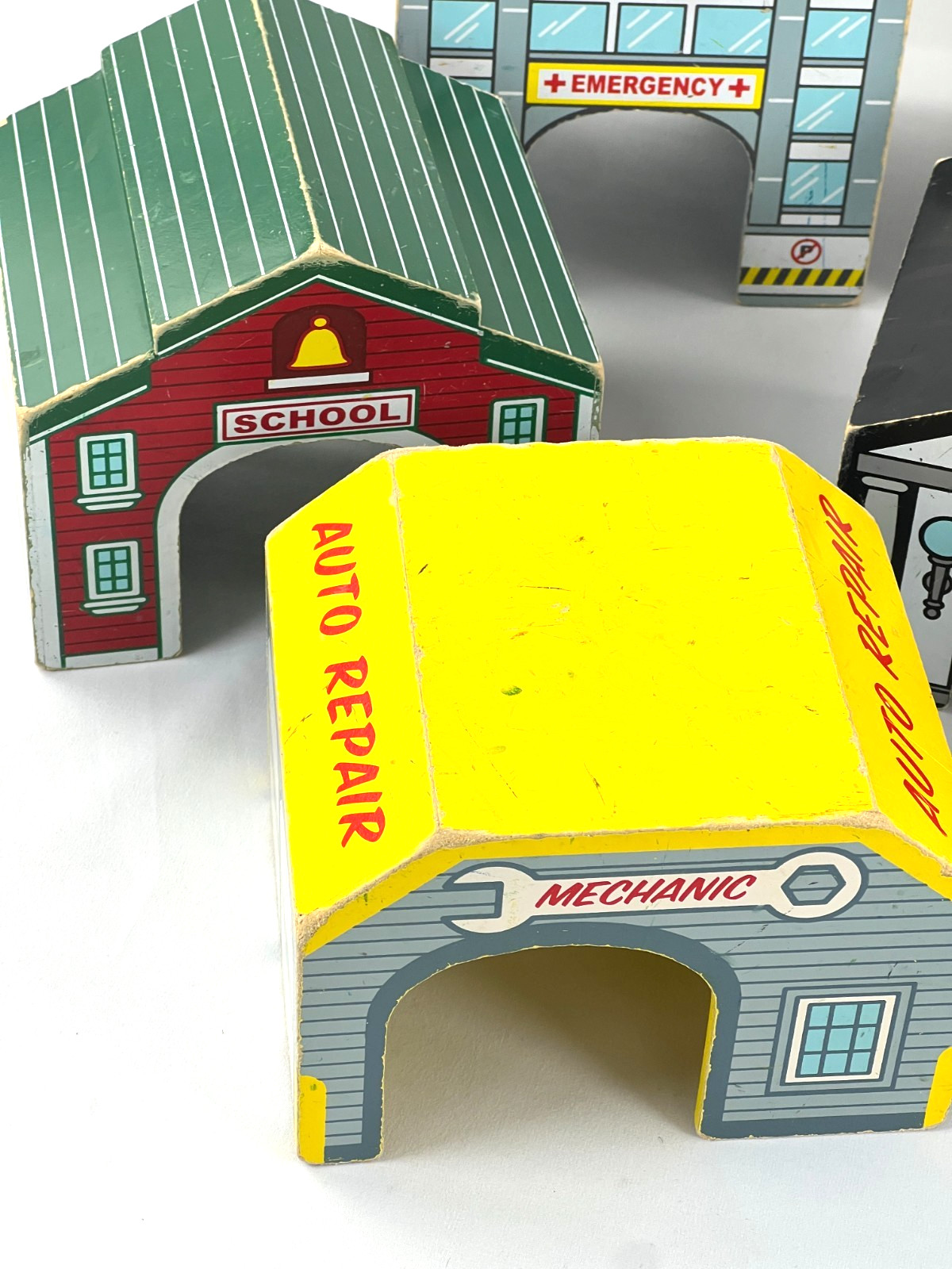 Complete Vintage Set of 8 Lakeshore Drive Through Wooden Community Buildings