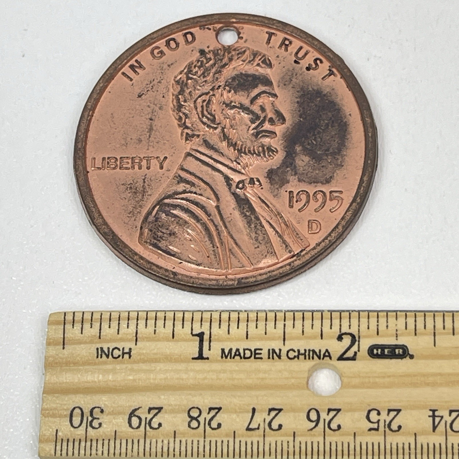 Novelty 2 inch Lincoln Penny Key Chain 1995 D Toy Money Coin Realistic Toy
