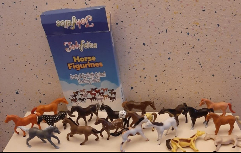 18 Pcs Plastic Miniature Pony Horse Toy Figurines Cake Toppers