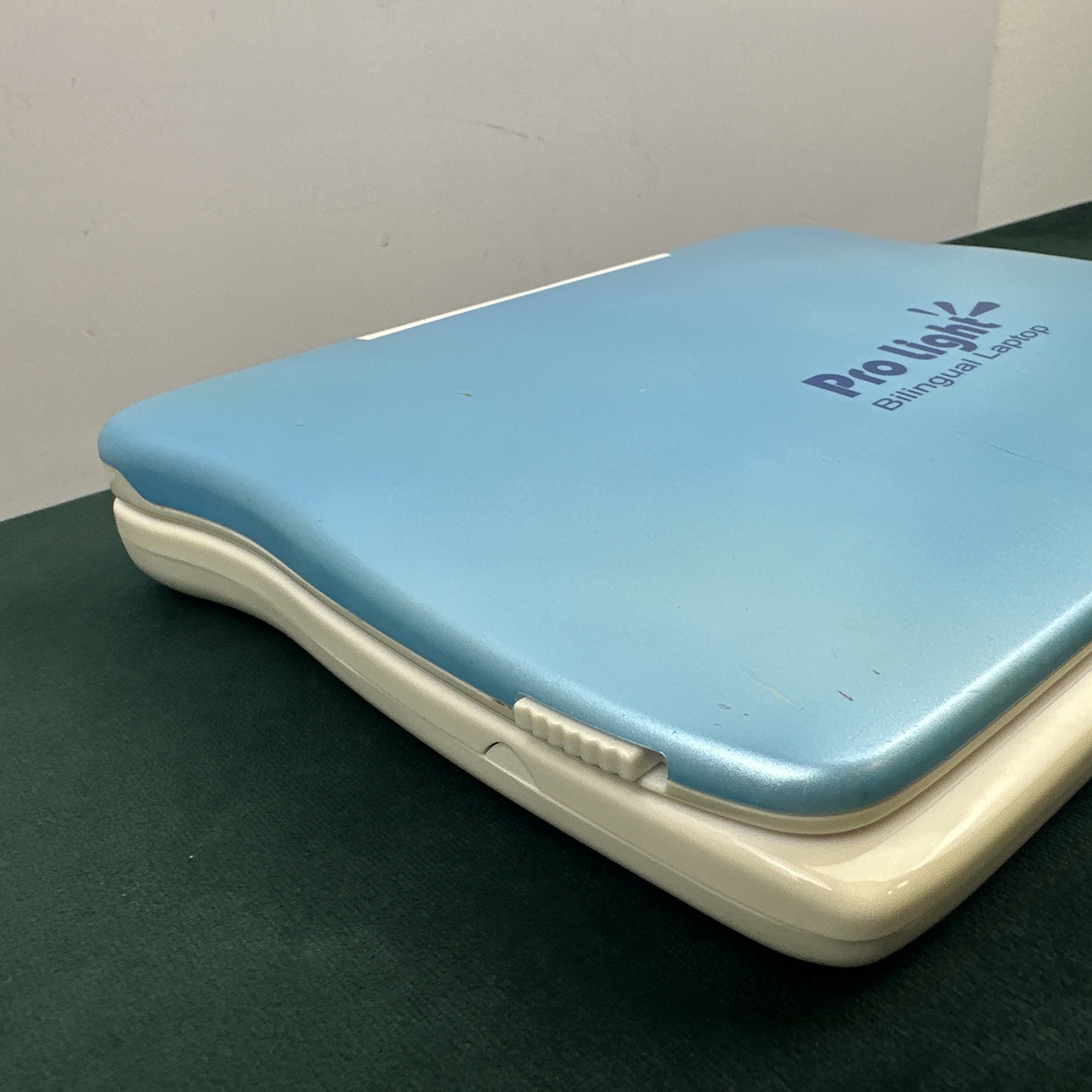 Pro Light Bilingual Laptop English Spanish Talking Computer Educational